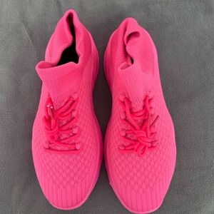 Ruibao “TikTok” comfort sneakers, size 42/10.5 in hot pink-New, never worn.